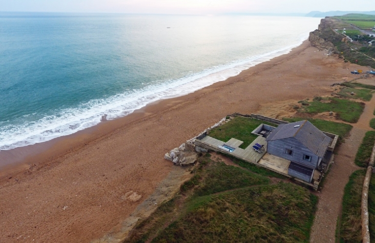 THE BEACH HOUSE