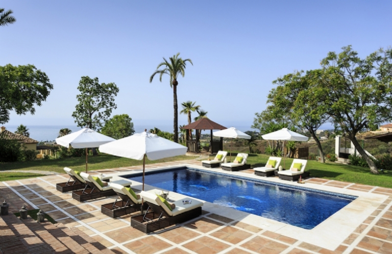 THE VILLA LUCIA