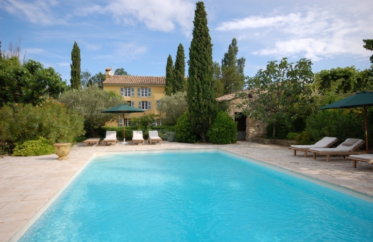 THE VILLA CRESPIN
