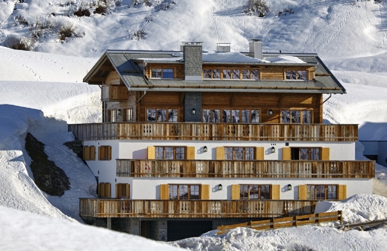 THE PENTHOUSE 